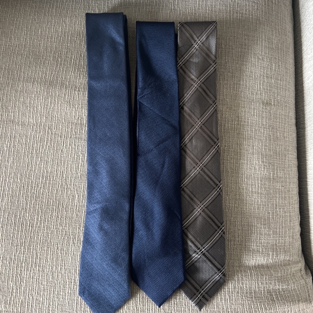 Kenneth Cole Designer 100% Silk Ties -Lot of 3 Formal, Business, Work, Wedding